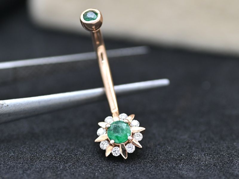 Solid Gold Emerald and Diamond Sunflower Navel Ring â Natural Emerald Belly Piercing