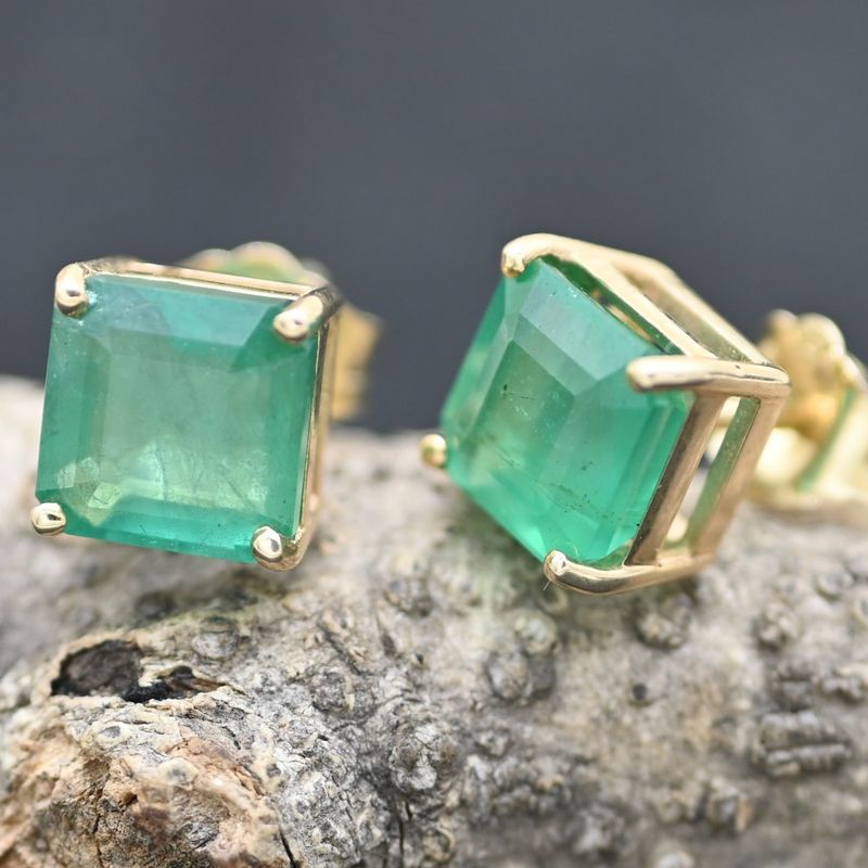 Princess Cut Emerald Stud Earrings in 14K Solid Yellow Gold